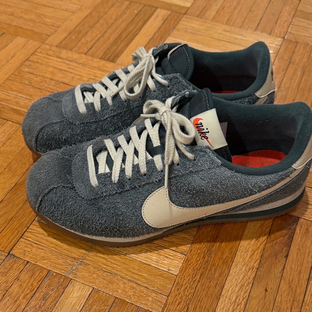 Nike Cortez Vintage Sneaker VINTAGE GREEN/ BROWN, Size 9.5